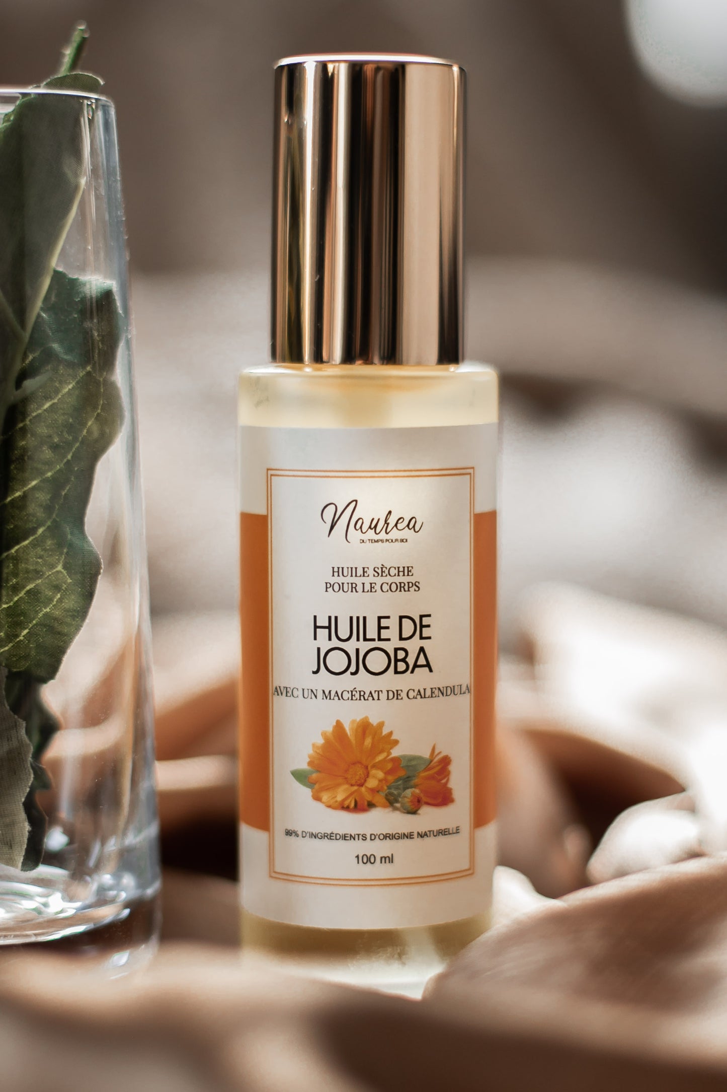 Huile sèche avec un macérât de Calendula