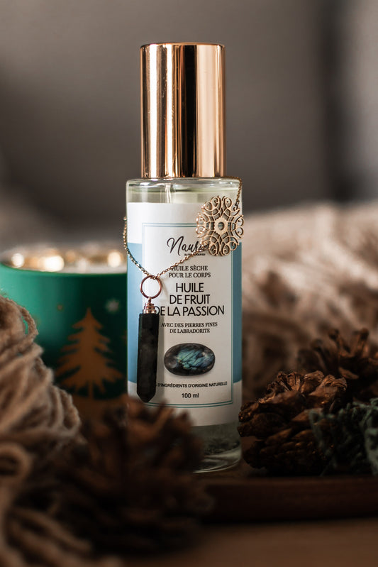 Huile sèche avec des pierres fines de Labradorite